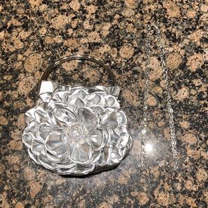 Cute metallic handbag!